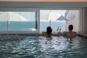 Hesperia Hotel & Residence