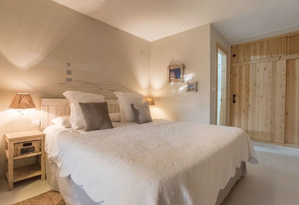 Can Aisha - Adults Only