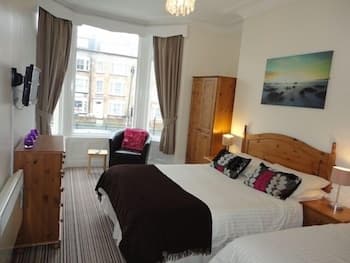 45 The Square Holiday Apartments