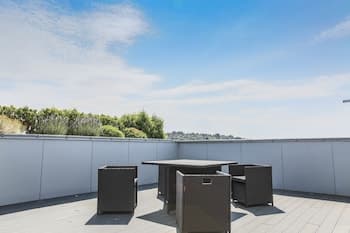 Guildford - Station View