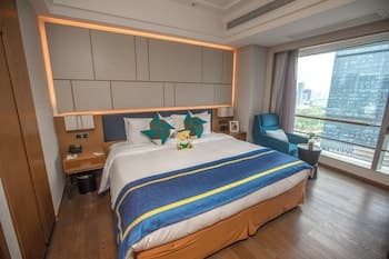 Somerset Swan Lake Hefei