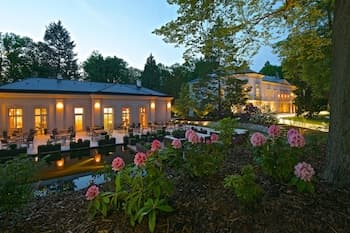 Zámek Ratměřice Hotel & Resort