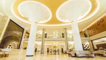 Muong Thanh Luxury Phu Tho Hotel