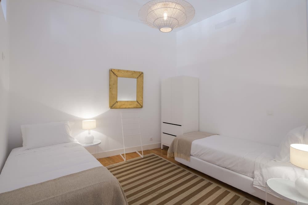 Bairro Alto Apartments by linc