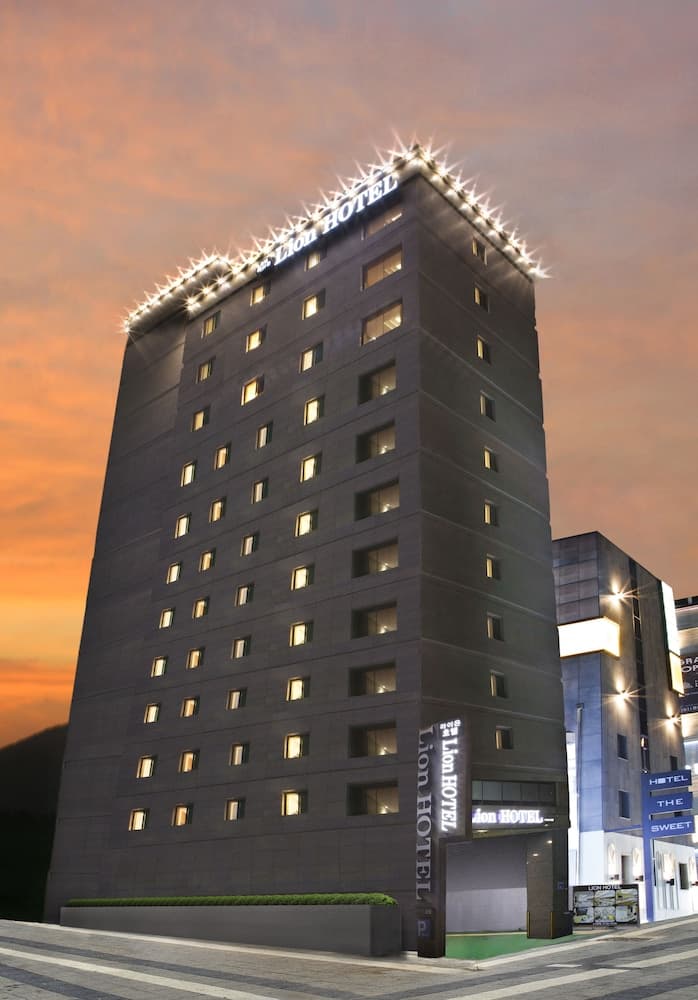 hotel image