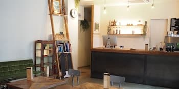 almond hostel & cafe Shibuya