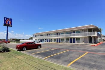 Motel 6 Corpus Christi, TX - East - North Padre Island