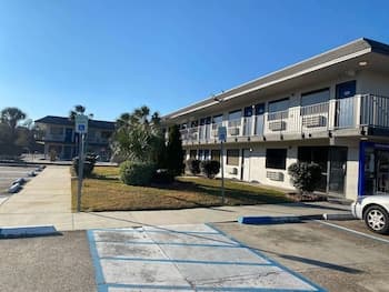 Motel 6 Gulfport, MS – Airport