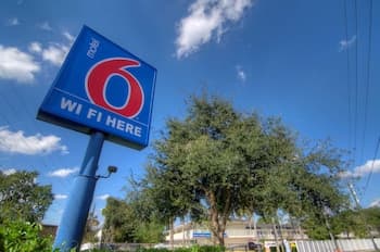 Motel 6 Orlando, FL - Winter Park