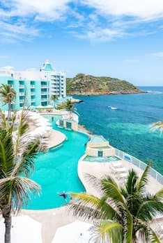 Oyster Bay Beach Resort