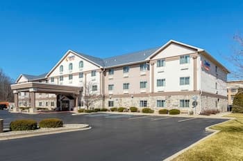 Comfort Suites Stevensville - St. Joseph
