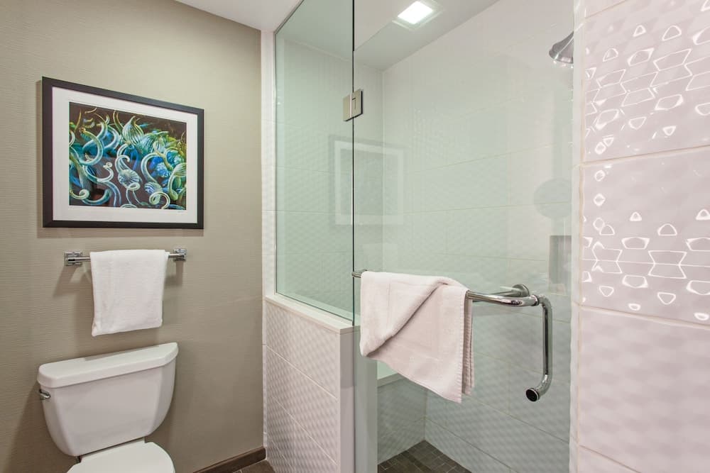 Holiday Inn Express Hotel & Suites Hollywood Walk of Fame by IHG