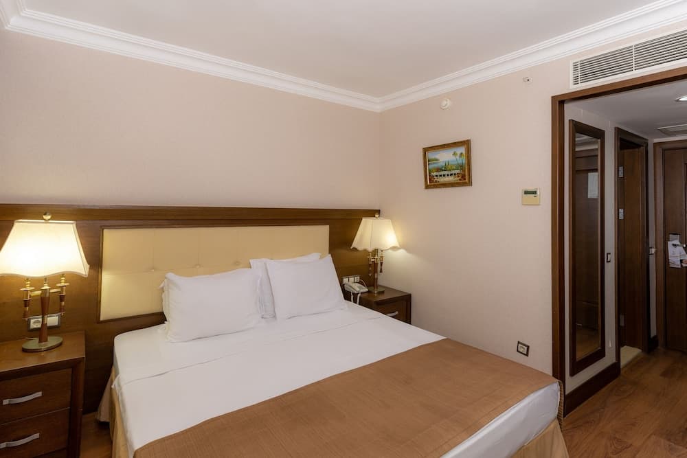 Latanya Park Resort - All Inclusive