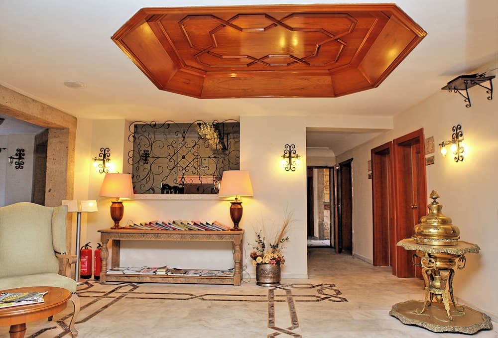 Aspen Hotel - Special Class