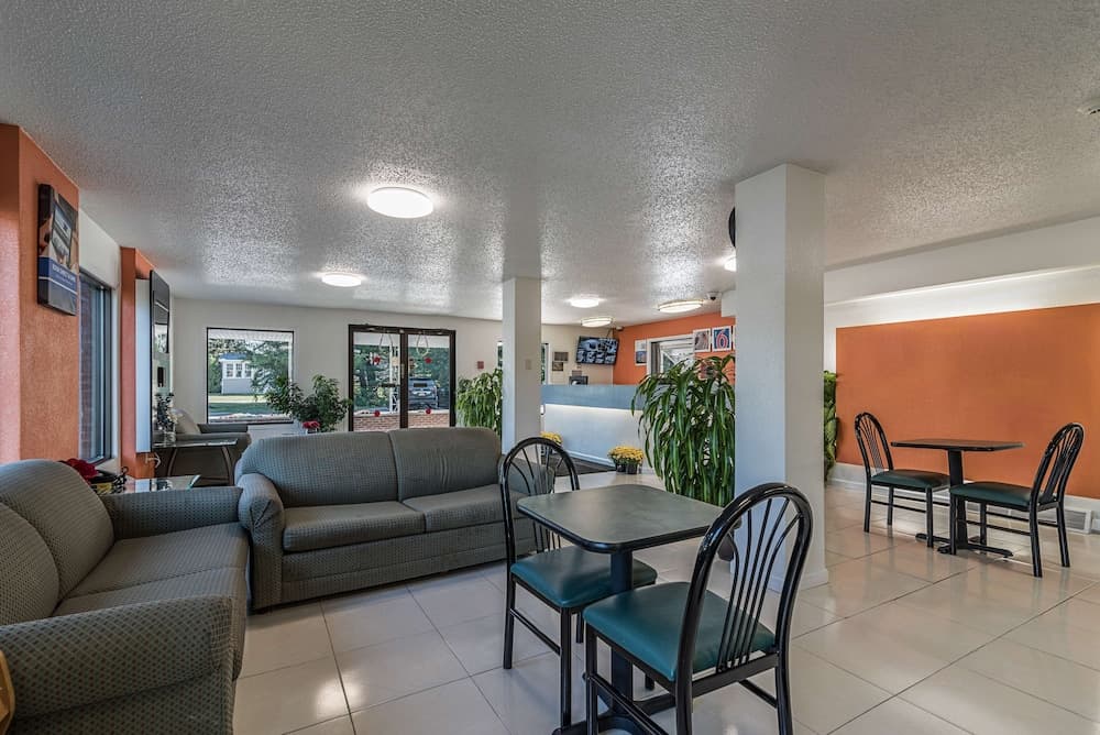 Motel 6 Albany, NY - Airport