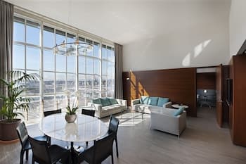 DoubleTree by Hilton Turin Lingotto