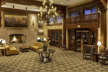 Grand Canyon Railway Hotel