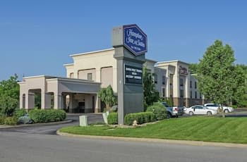 Hampton Inn & Suites Youngstown-Canfield