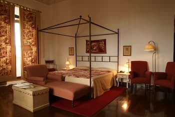 Pousada Castelo de Alvito - Historic Hotel