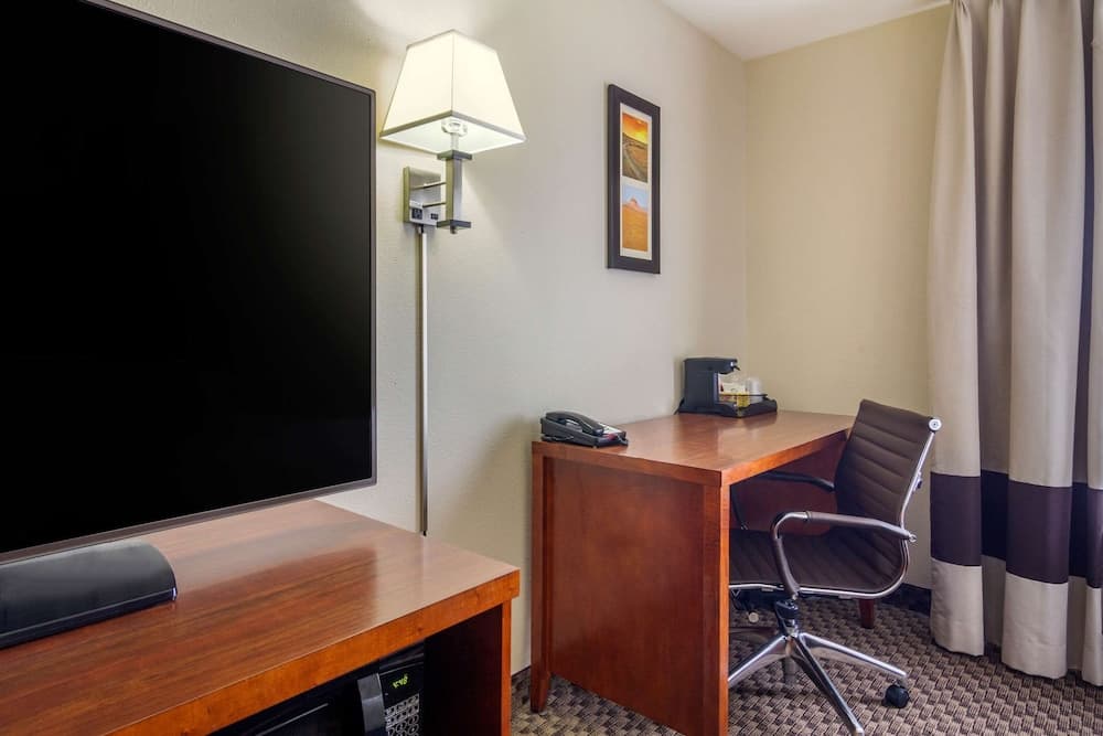 Comfort Inn & Suites Sterling