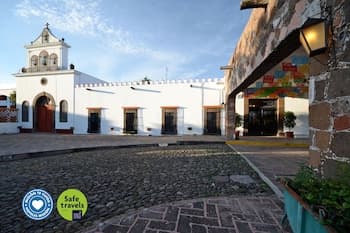 Hotel Misión La Muralla