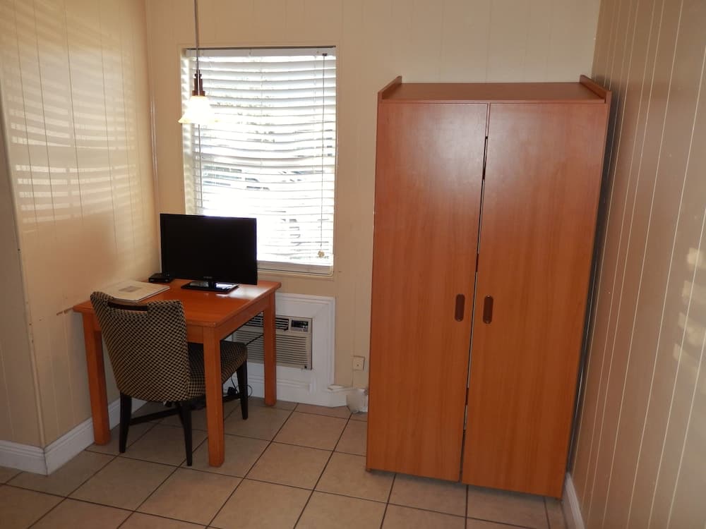 Haven Hotel - Fort Lauderdale Airport