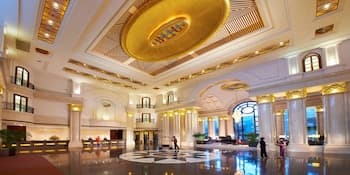 Crowne Plaza City Center Ningbo, an IHG Hotel