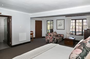 Hide Away Guest House