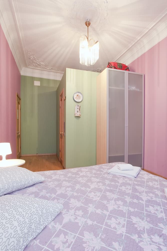 Italian Rooms and Apartments Pio on Mokhovaya