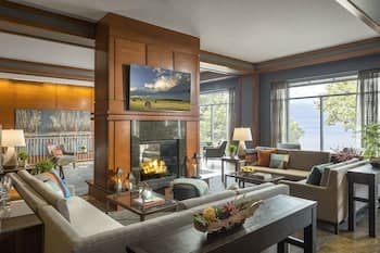 Courtyard Marriott Burlington Harbor