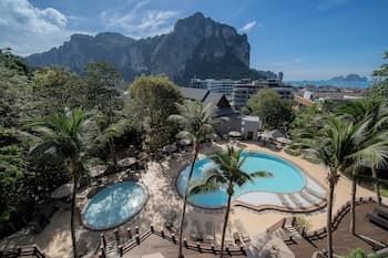 Holiday Inn Resort Krabi Ao Nang Beach, an IHG Hotel