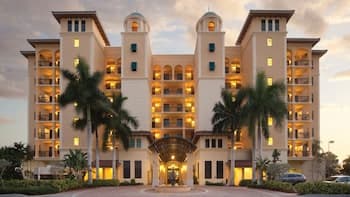 Holiday Inn Club Vacations Sunset Cove Resort, an IHG Hotel