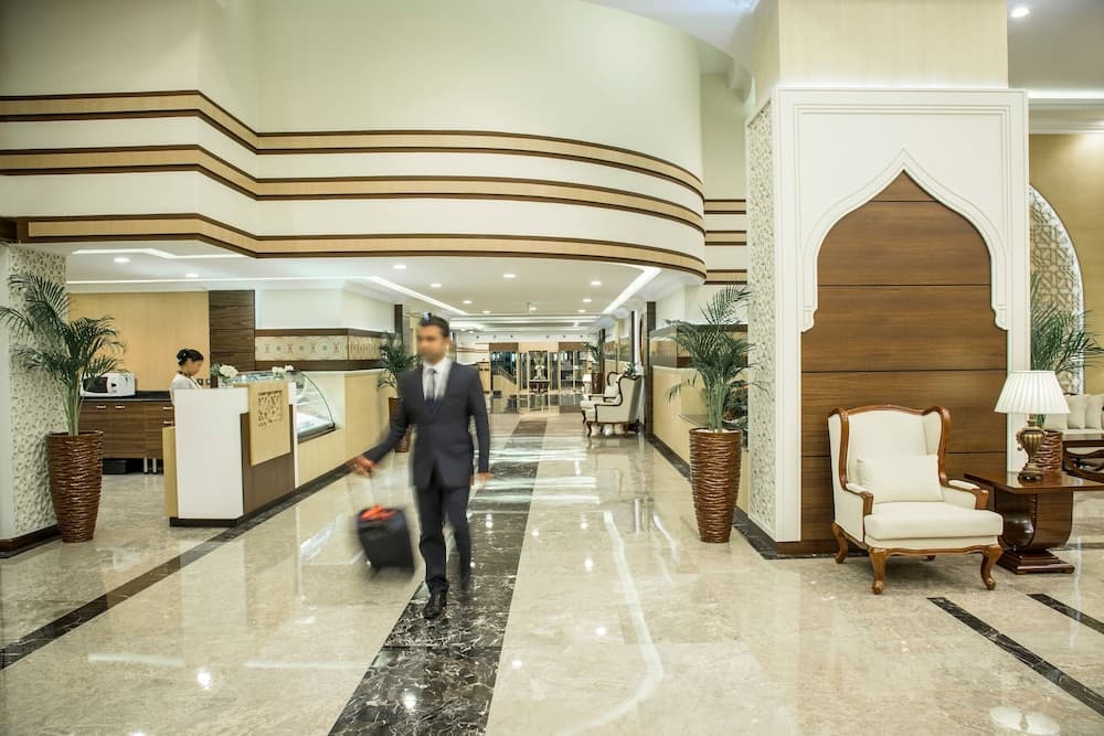 Ezdan Hotel West Bay