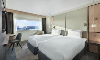 Hyatt Place London Heathrow Airport