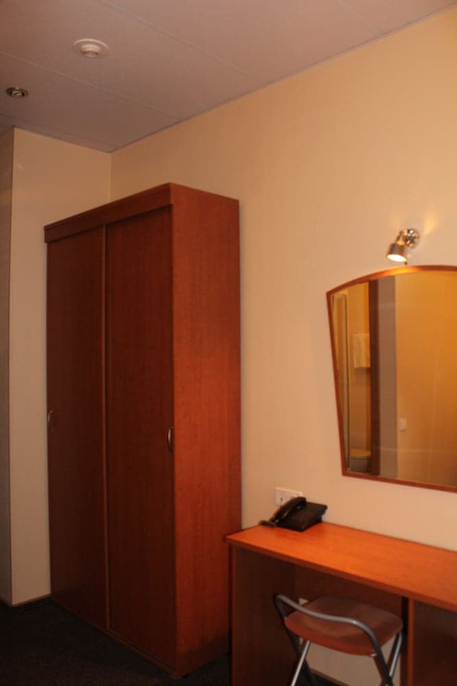 Rinaldi Poetic - B&B