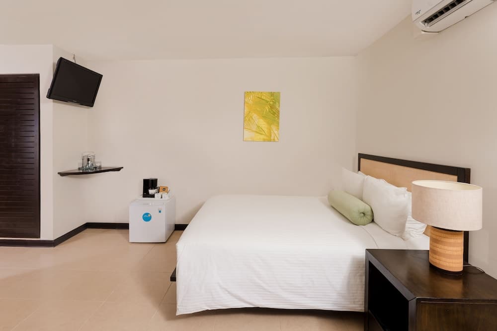 Villas Sol Beach Resort