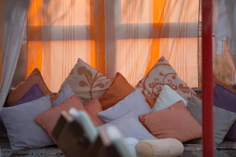 New Kydonia Suites & Studios