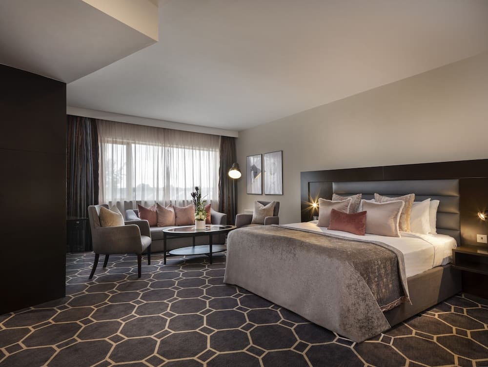 Athlone Springs Hotel