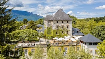 Le Chateau De Candie