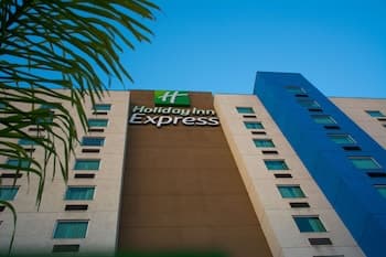 Holiday Inn Express Saltillo Zona Aeropuerto, an IHG Hotel