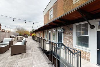 563 King Signature Apartments