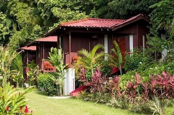 Manuel Antonio Hostel Resort