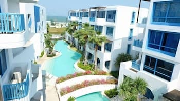 The Crest Hua Hin Rm.no.477 and 471