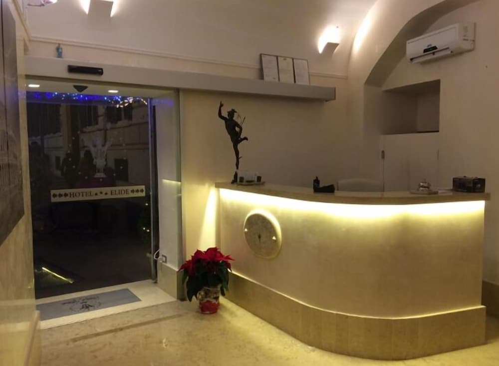Hotel Elide