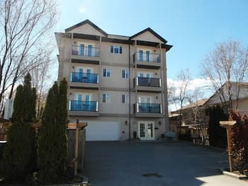 The Charles M Suites