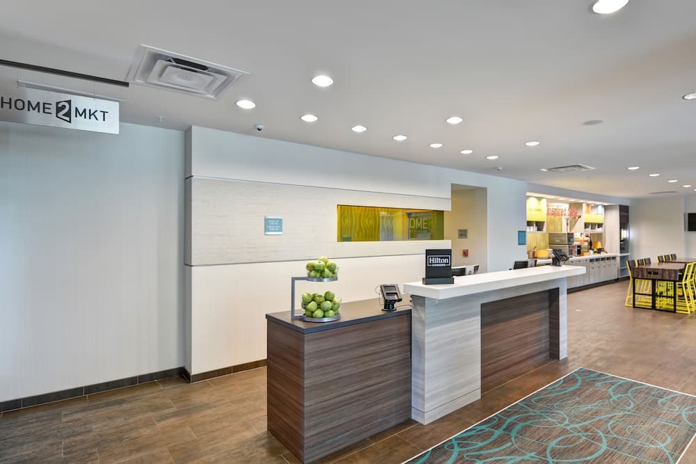 Home2 Suites by Hilton Tampa USF Near Busch Gardens