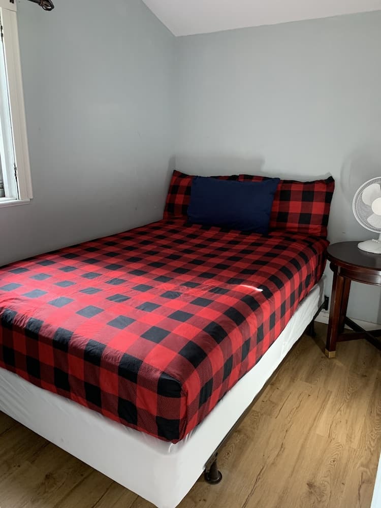 Glen Garry Motel and Cottages