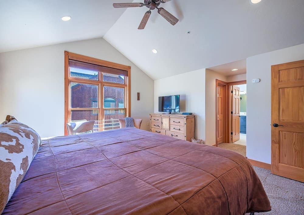 202 Mill Creek (72 River Run Road) 4 Bedroom Condo by RedAwning