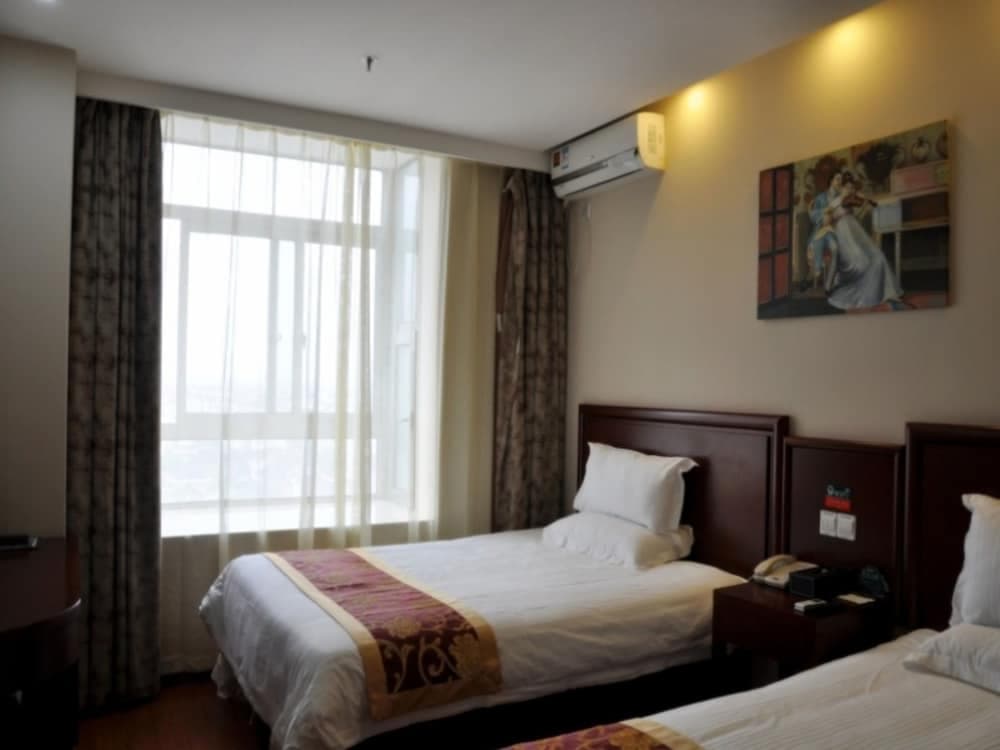 Greentree Inn Newtown Malu Subway Station Business