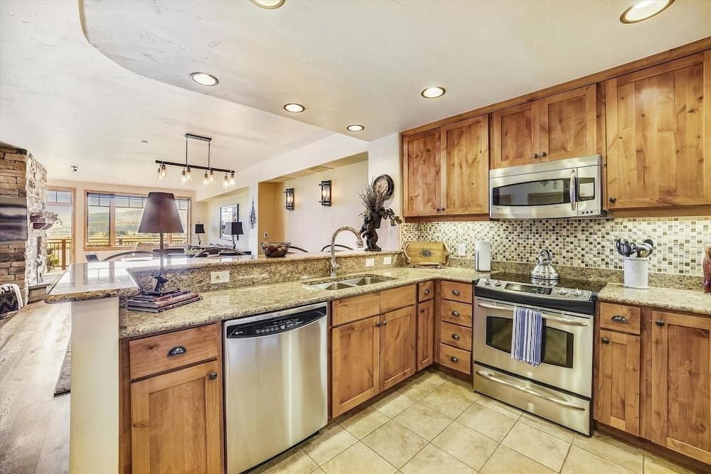 Timberline Cove 203 2 Bedroom Condo by RedAwning